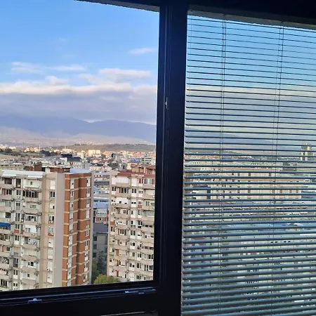 & Diamond With Free Parking Apartment *